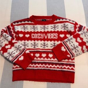 Cozy Vibes Red & White Holiday
Size  kids 14-16
Great condition 
Art class
